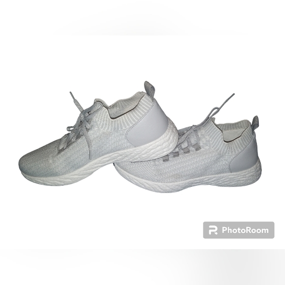 Antonio Melani Sneakers Size 9M - Picture 4 of 4